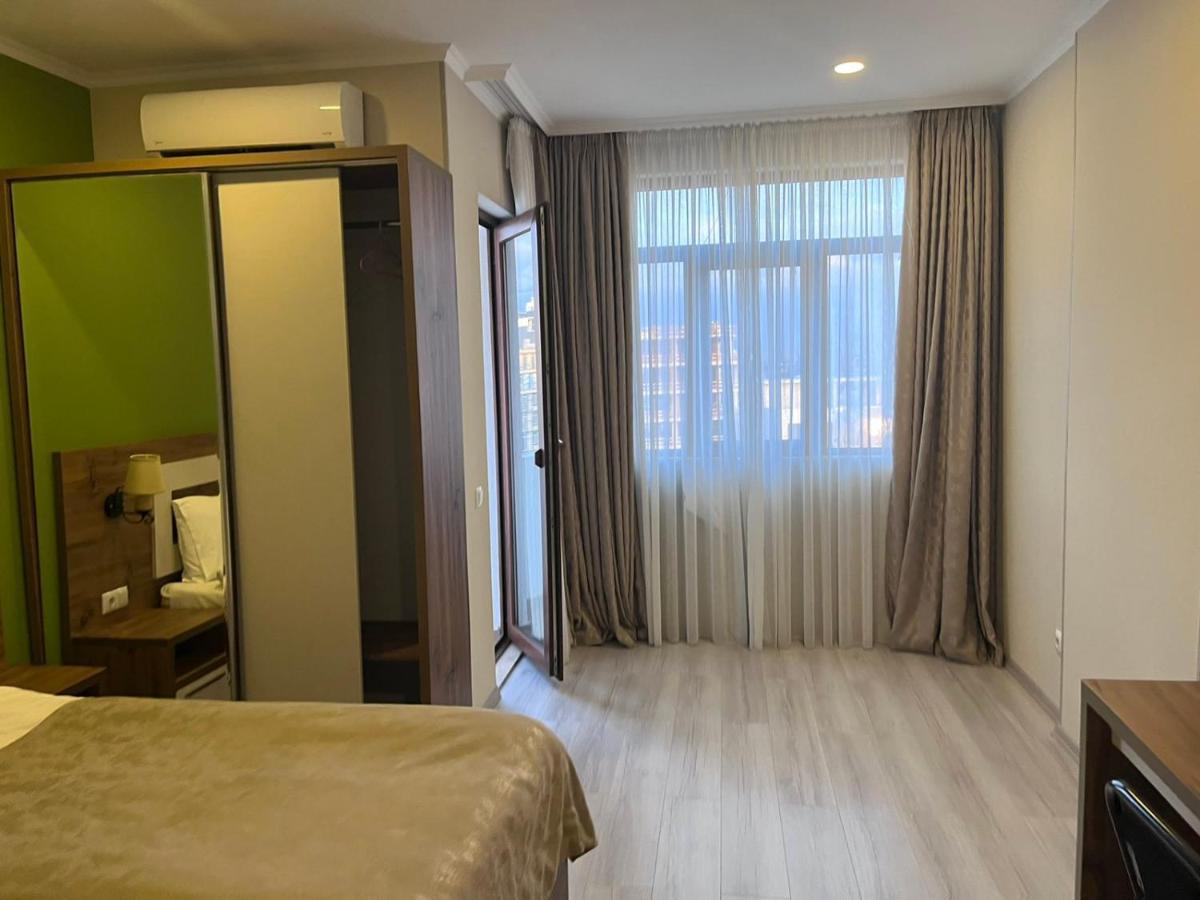 The Fresh Wave Hotel 바투미 외부 사진