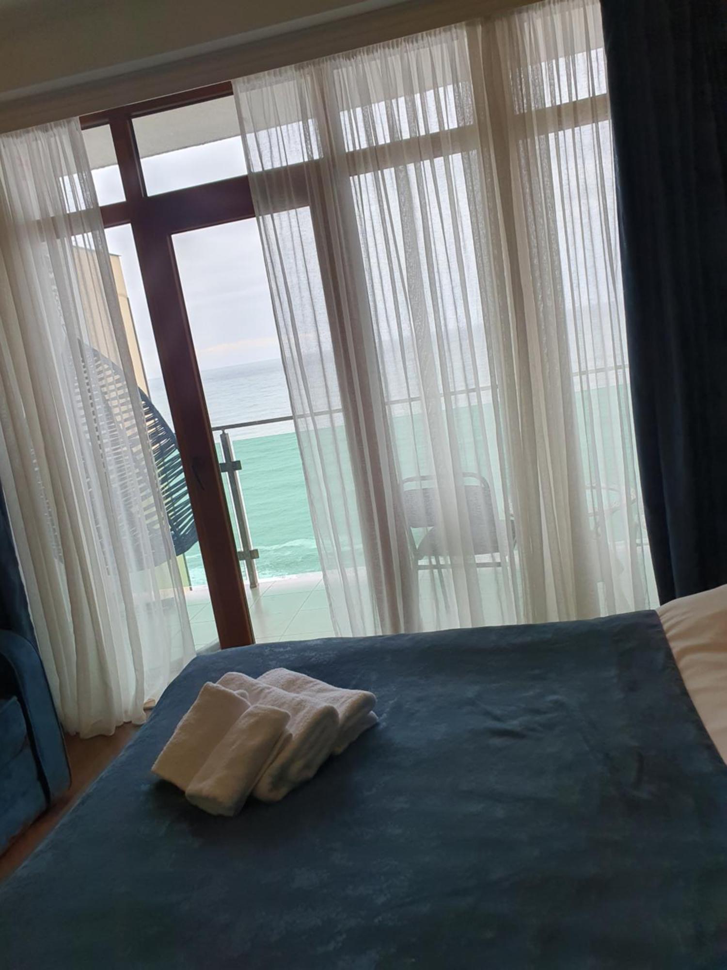 The Fresh Wave Hotel 바투미 외부 사진